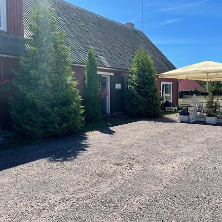Emmaste Teemaja Hostel Bagian luar foto
