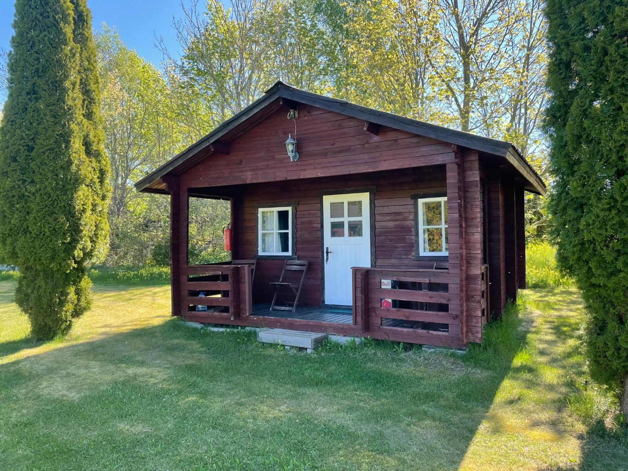 Emmaste Teemaja Hostel Bagian luar foto